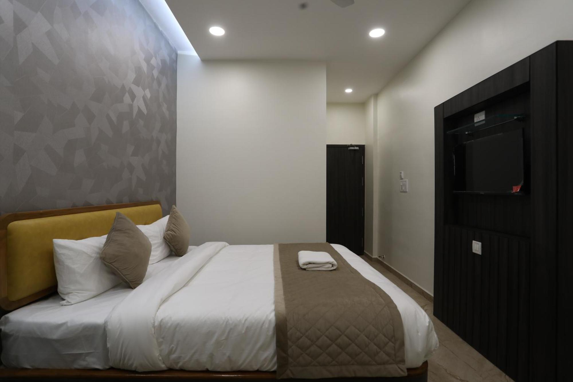 Hotel Ajinkya Palace Aurangábád Kültér fotó